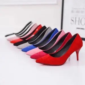 Zapatos de oficina informales para mujer, de talla grande, a la moda, de color puro, con tacones altos y corte bajo, nuevo estilo, versión mejorada de goma